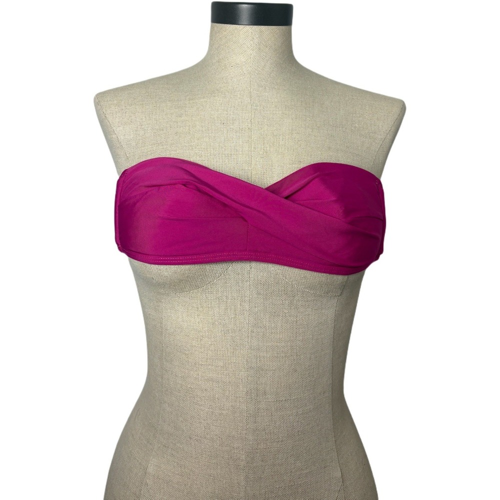 Gianni Bini Women's Pink Strapless Bikini Top Size Small Swimwear Summer 2000s